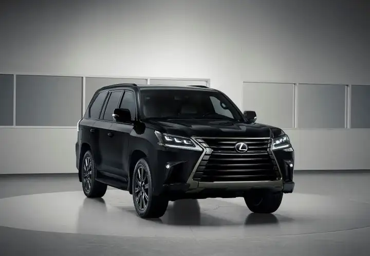 Lexus LX570 - 1