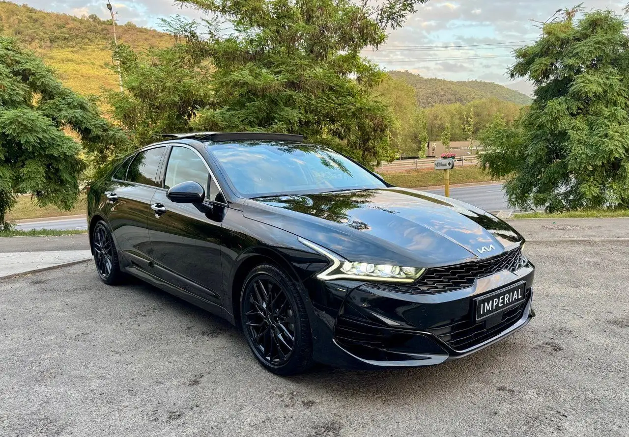 Kia K5 1