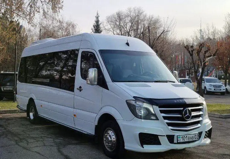 Mercedes Sprinter ( 18 мест ) 1