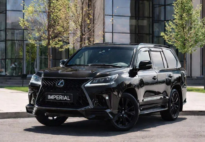 Lexus LX570 1