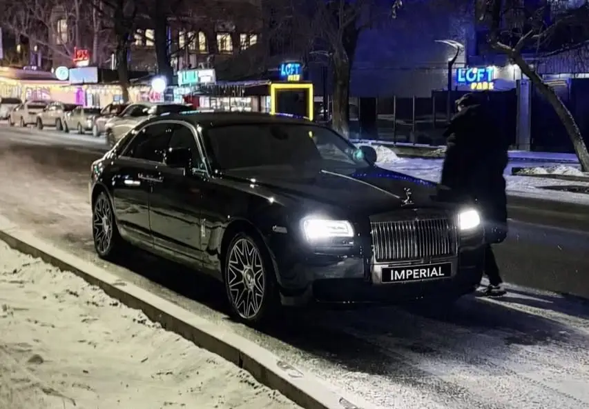 RR Ghost  1