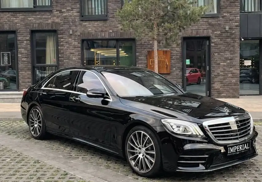 Mercedes W222 1
