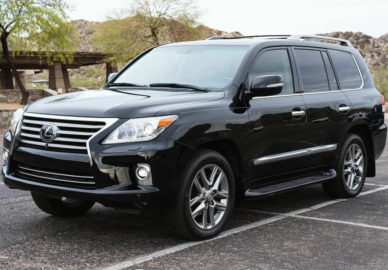 Lexus Lx570 1